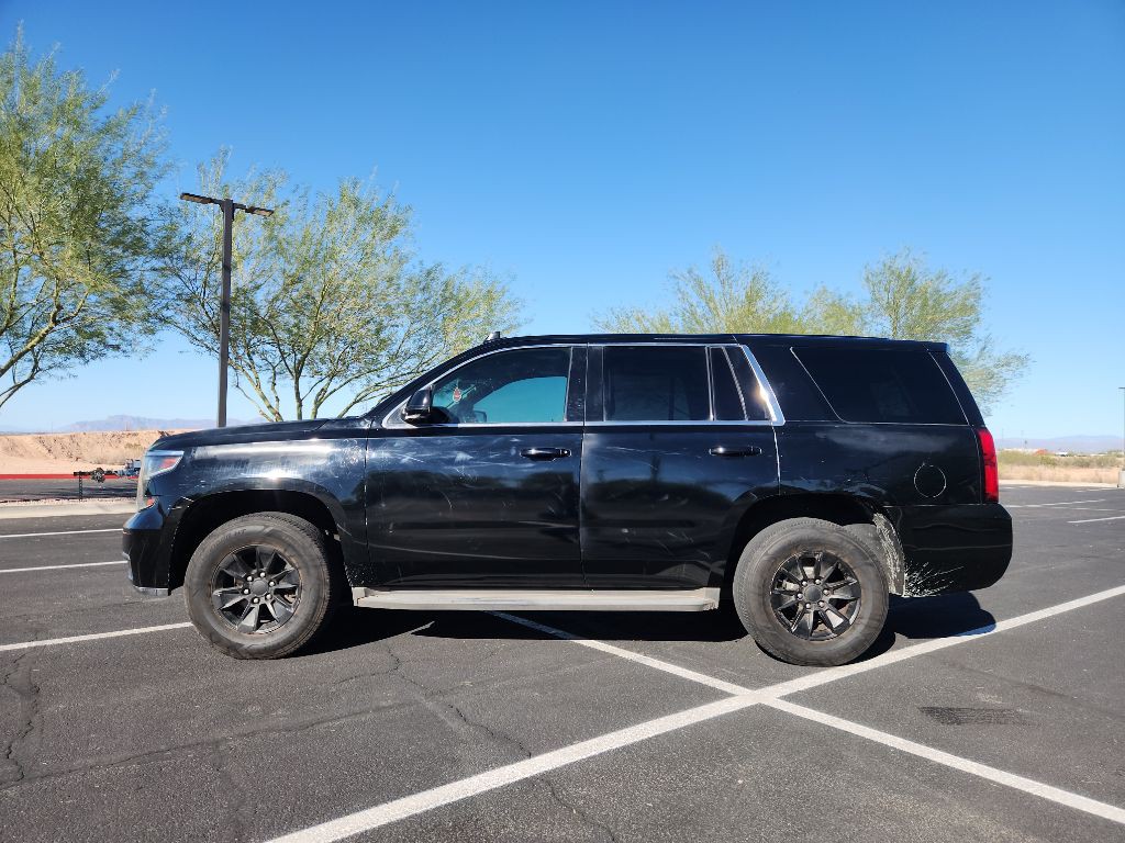 2015 Chevrolet Tahoe Image 2