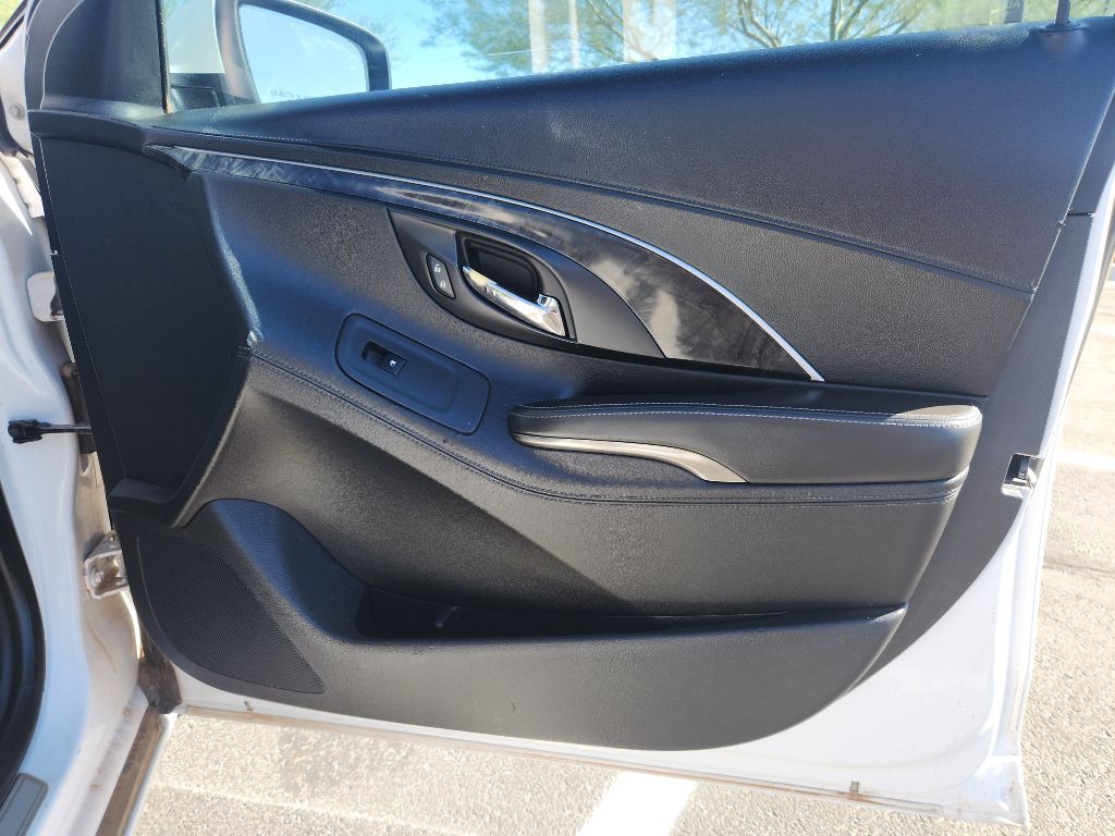 2015 Buick Lacrosse Image 17