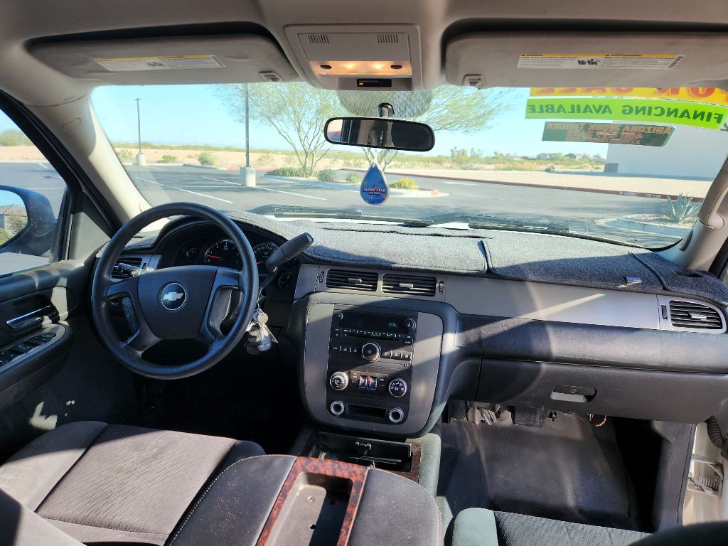 2009 Chevrolet Tahoe Image 14