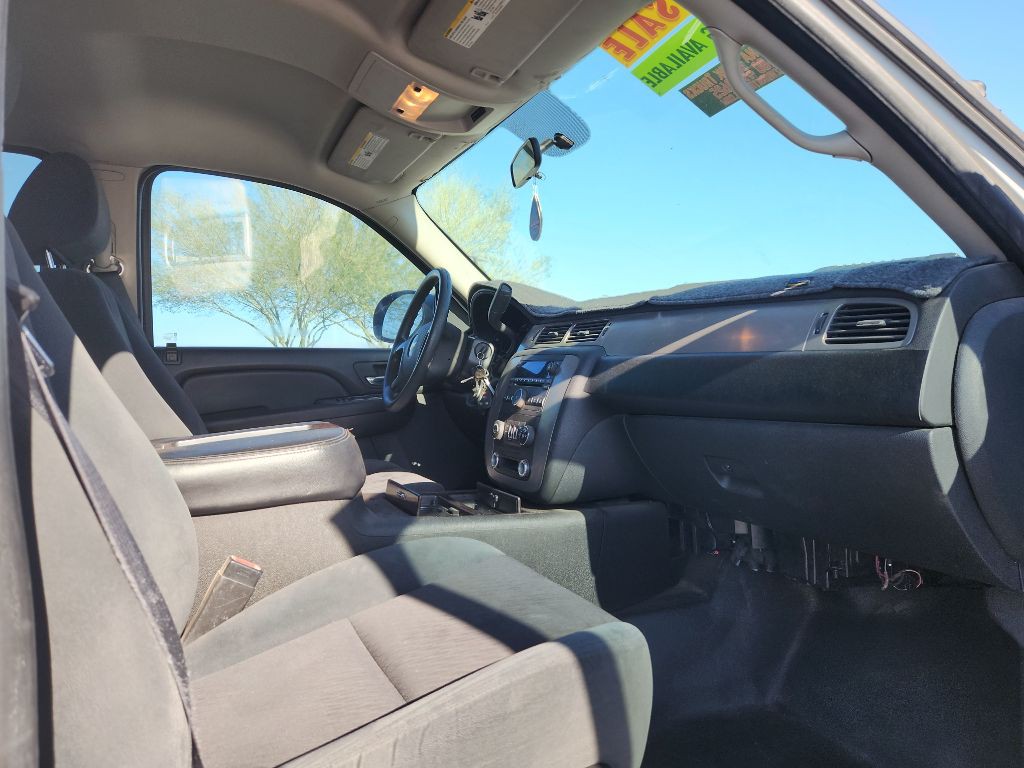 2009 Chevrolet Tahoe Image 18
