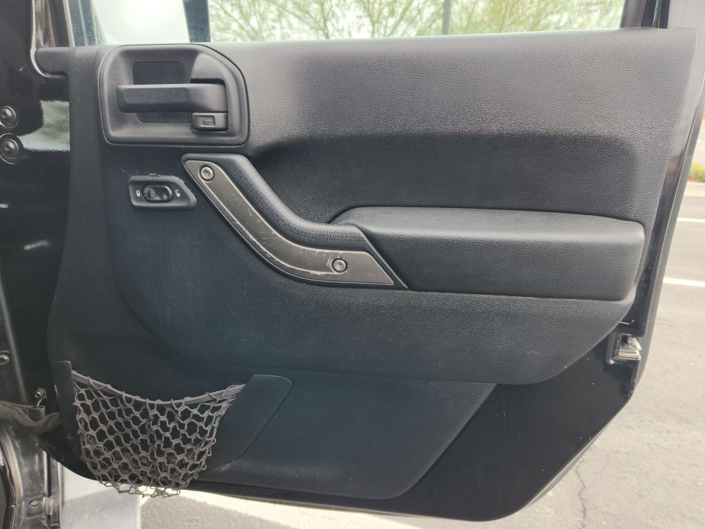 2014 Jeep Wrangler Unlimited Image 18