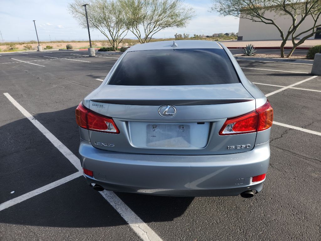 2010 Lexus IS Image 8