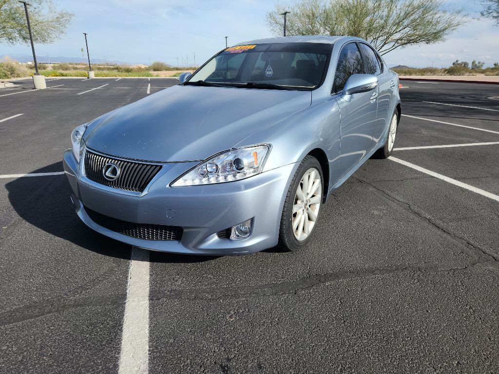 2010 Lexus IS Image 3