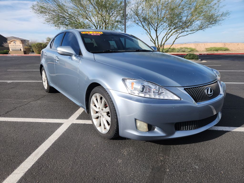 2010 Lexus IS Image 5