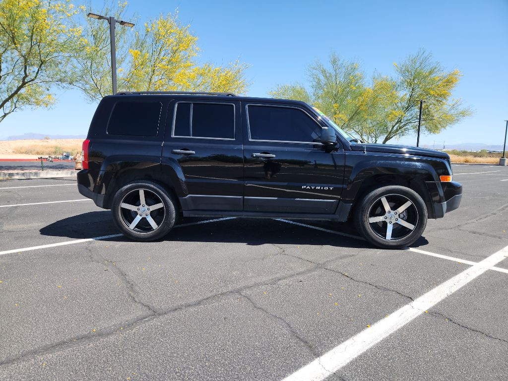 2016 Jeep Patriot Image 1