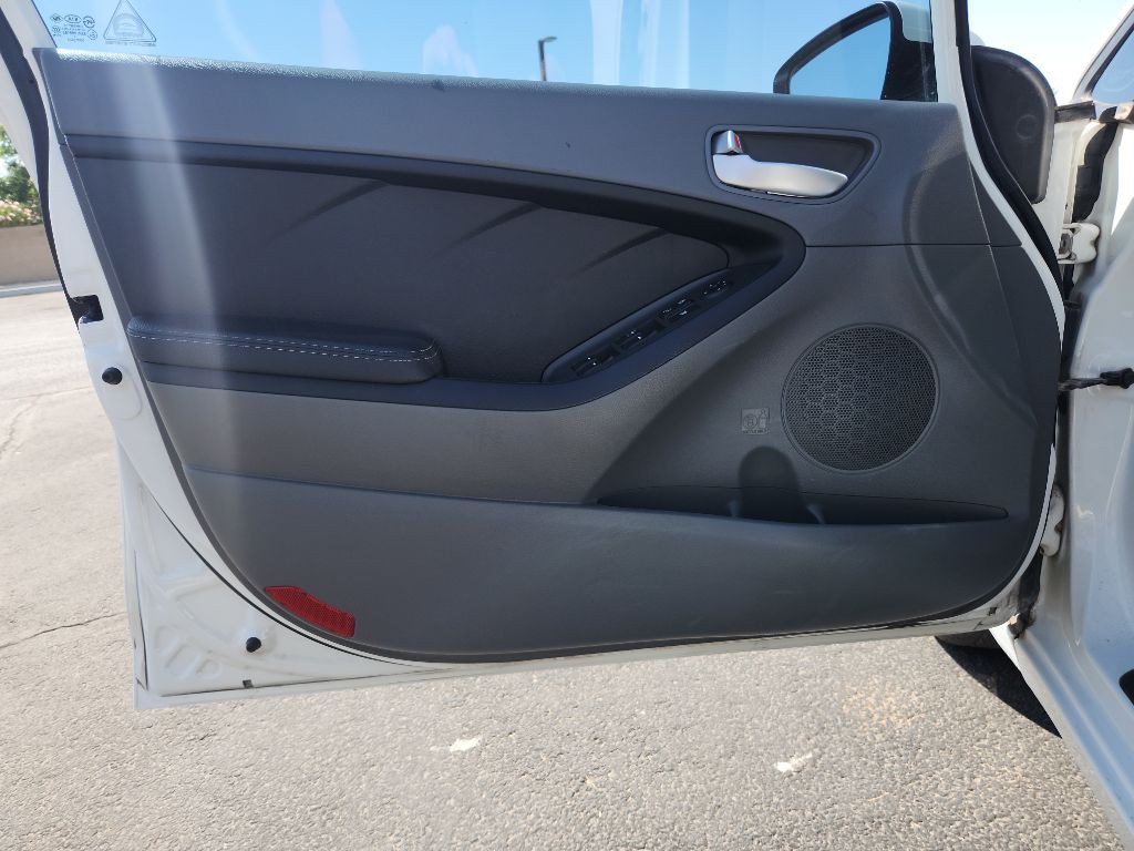2017 Kia Forte Image 10