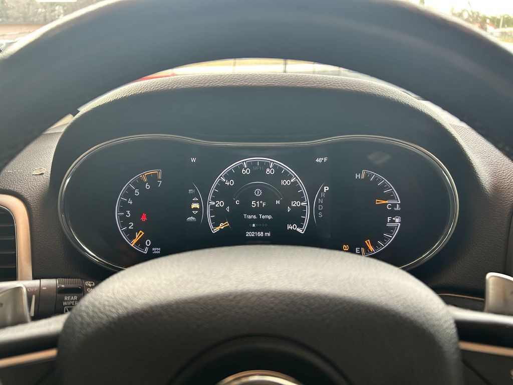 2014 Jeep Grand Cherokee Image 2