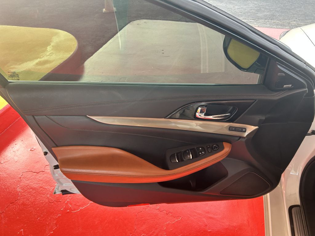 2020 Nissan Maxima Image 14