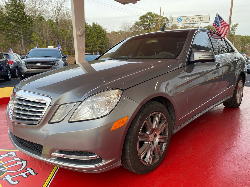 2012 Mercedes-Benz E-Class Image 5