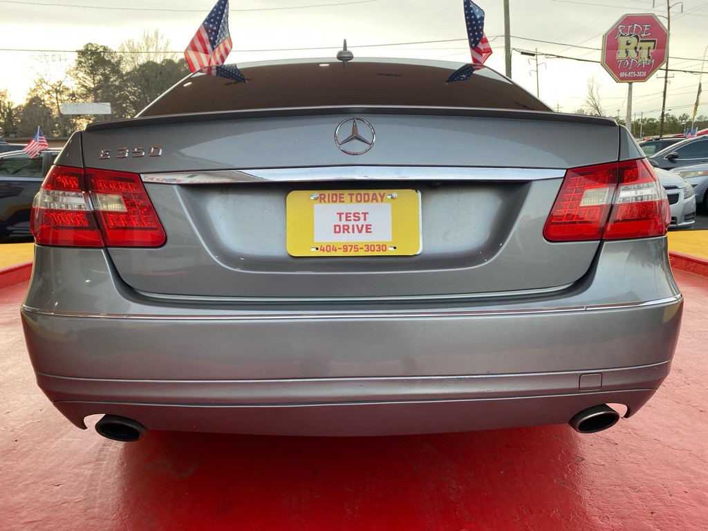 2012 Mercedes-Benz E-Class Image 9