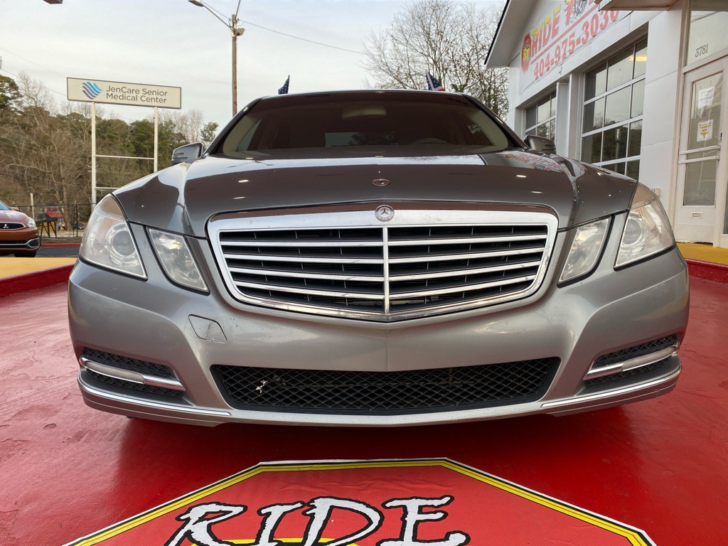 2012 Mercedes-Benz E-Class Image 7