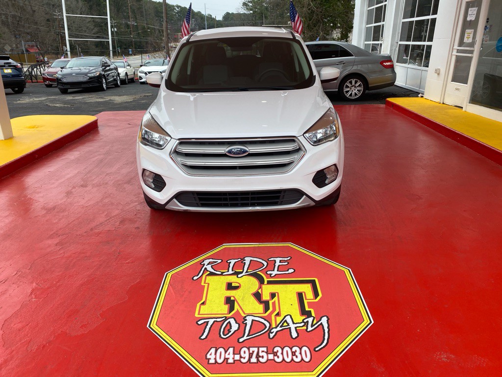 2019 Ford Escape Image 3