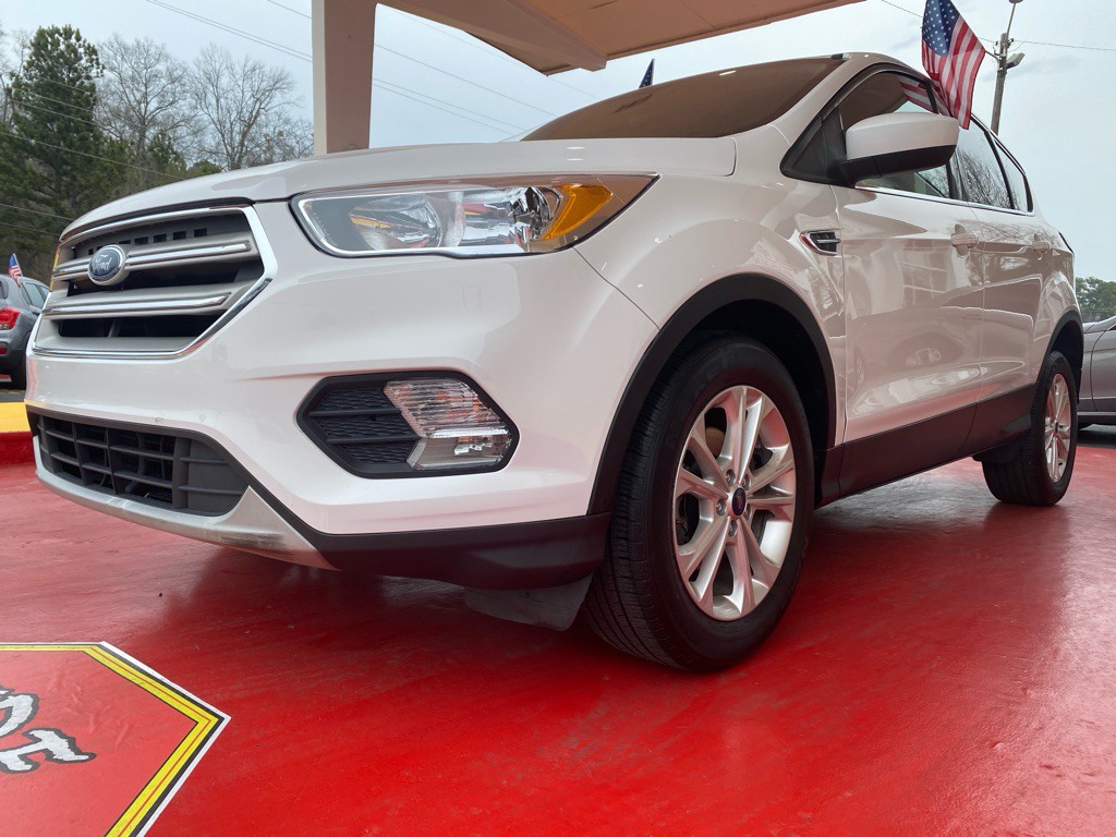 2019 Ford Escape Image 4