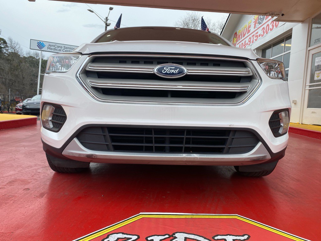 2019 Ford Escape Image 5