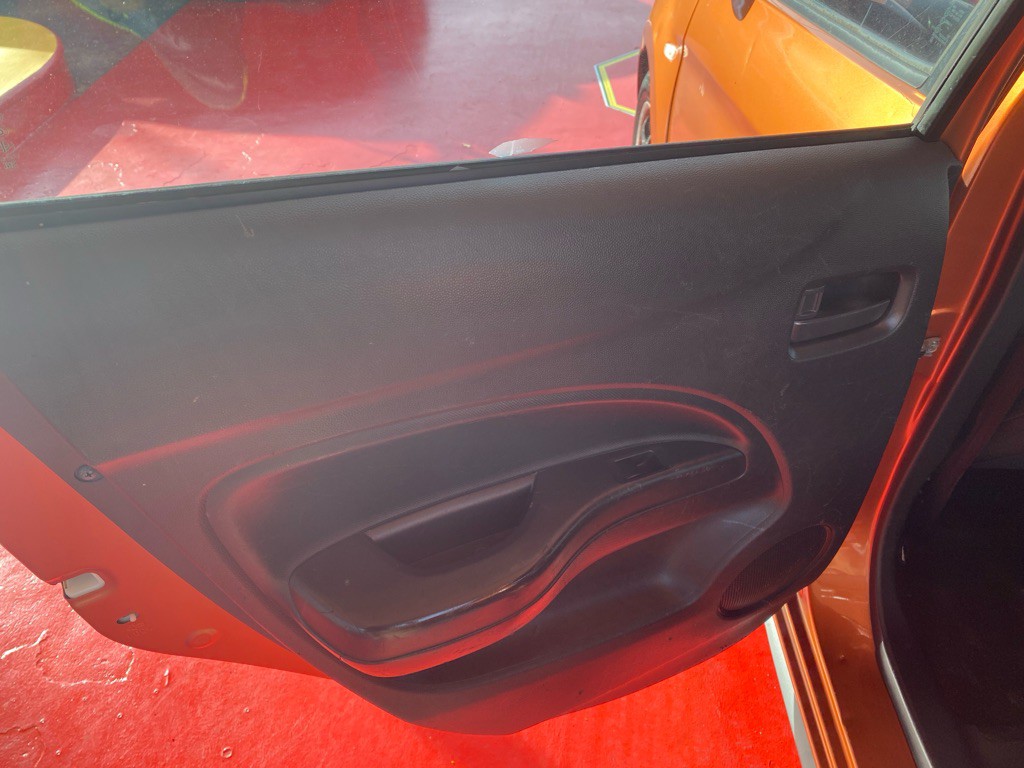 2018 Mitsubishi Mirage Image 13