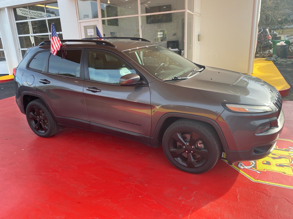 2017 Jeep Cherokee Image 4