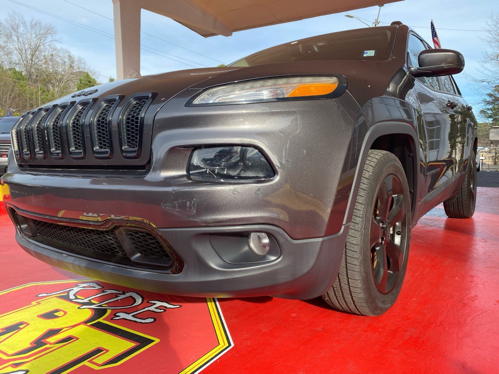 2017 Jeep Cherokee Image 5
