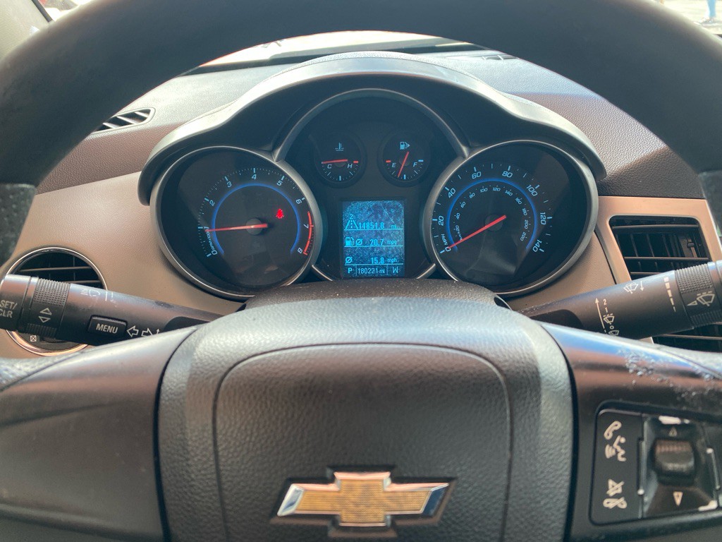 2012 Chevrolet Cruze Image 17