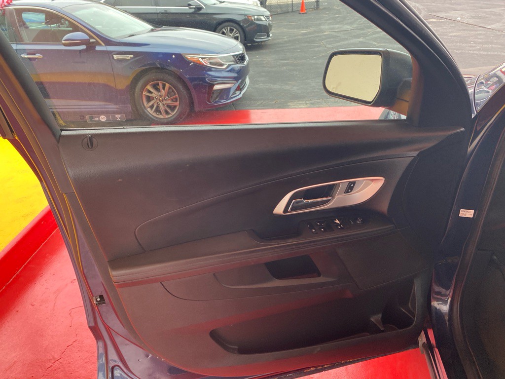 2017 Chevrolet Equinox Image 16