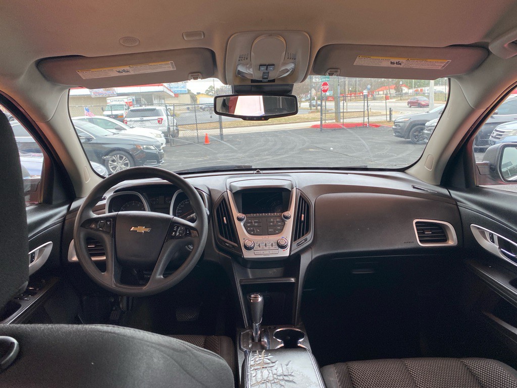 2017 Chevrolet Equinox Image 17