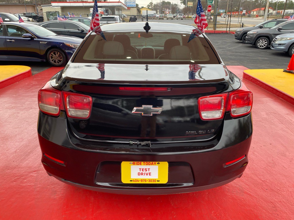 2015 Chevrolet Malibu Image 9