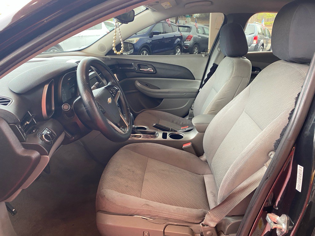 2015 Chevrolet Malibu Image 13