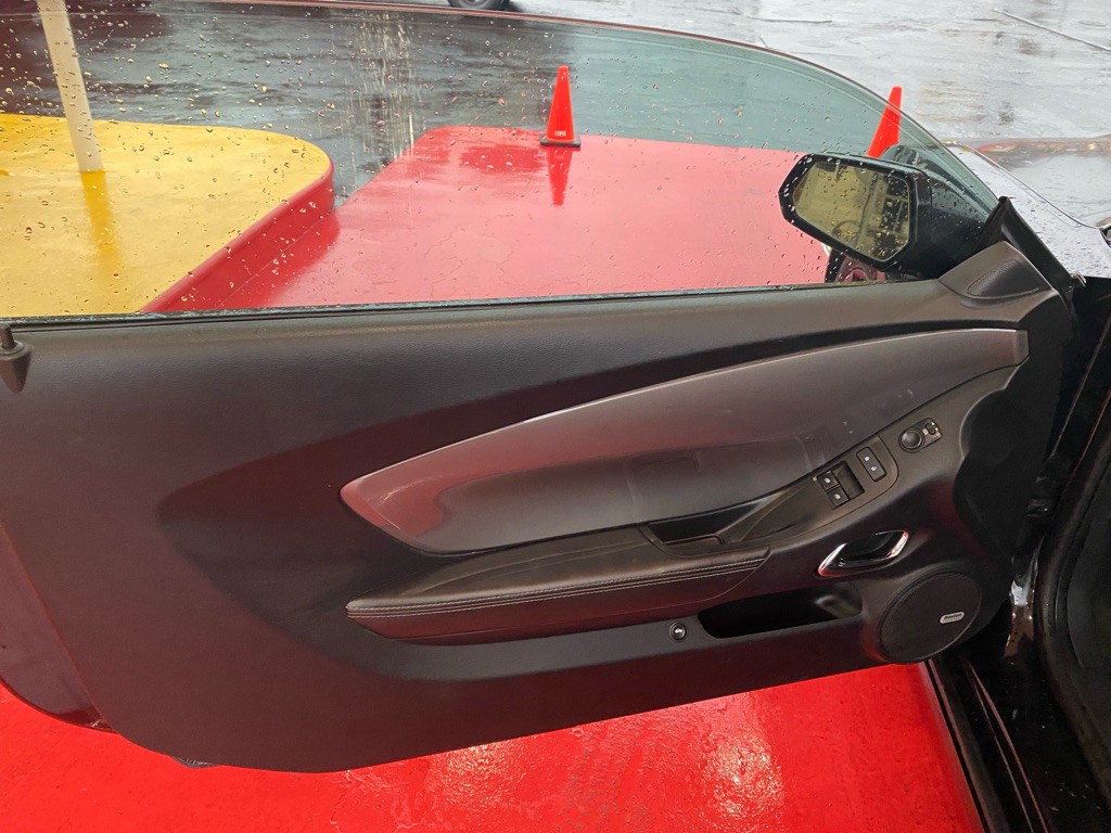 2014 Chevrolet Camaro Image 13