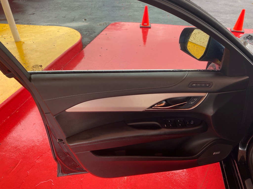 2015 Cadillac ATS Image 16