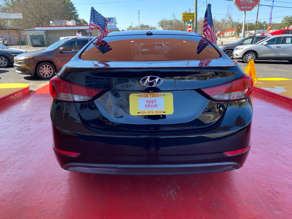 2014 Hyundai Elantra Image 8