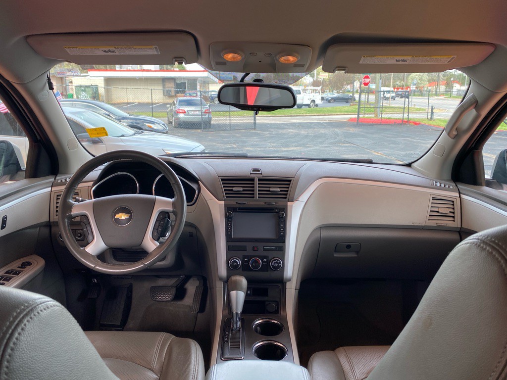 2012 Chevrolet Traverse Image 14