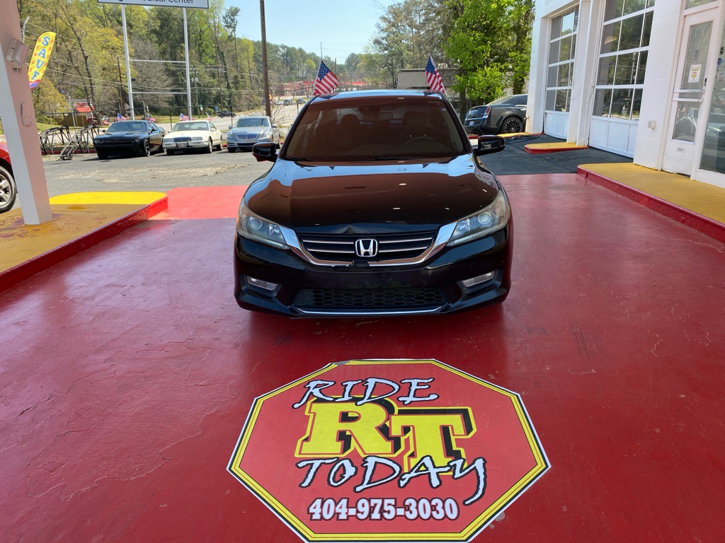 2013 Honda Accord Image 2