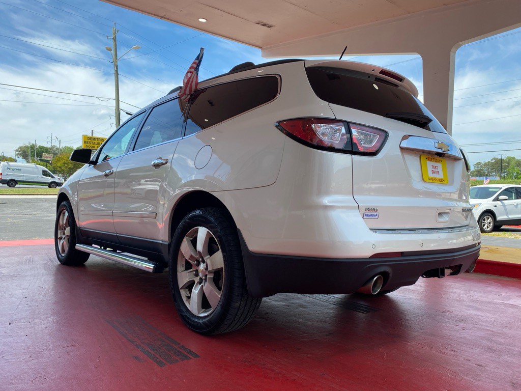 2015 Chevrolet Traverse Image 10