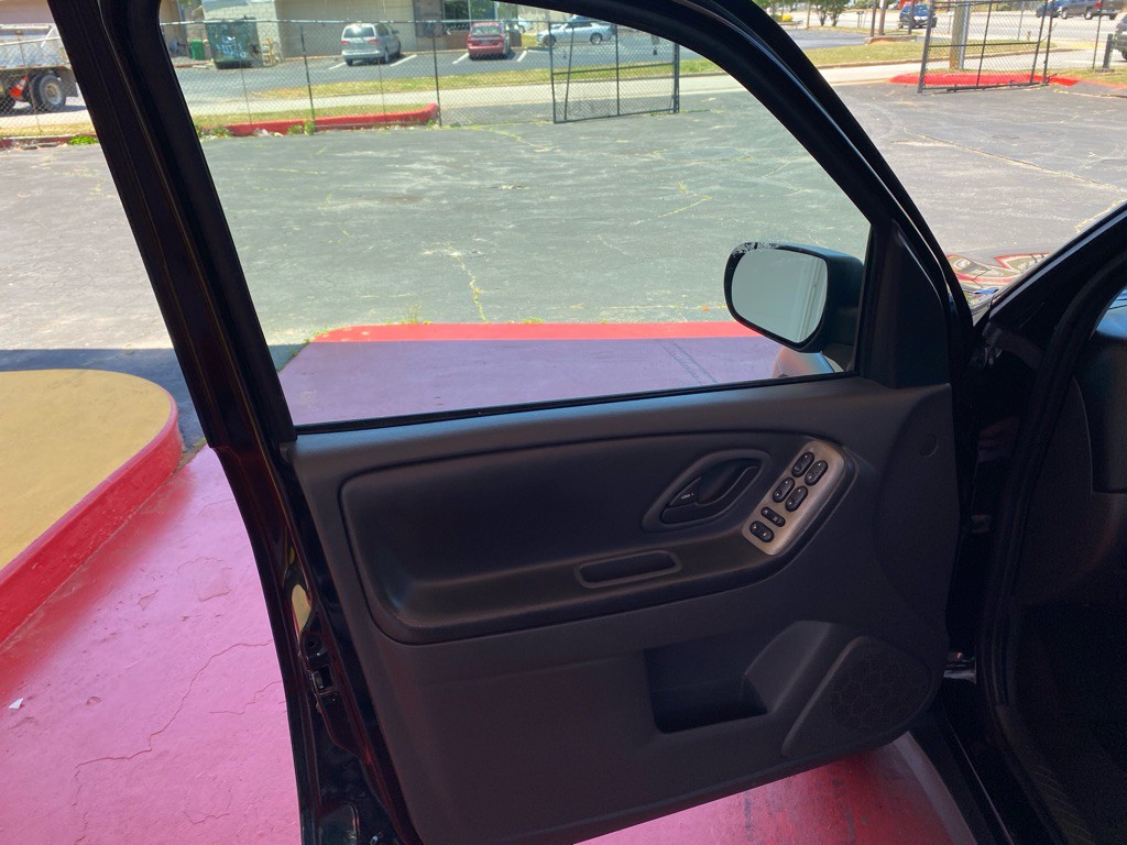 2006 Mazda Tribute Image 15
