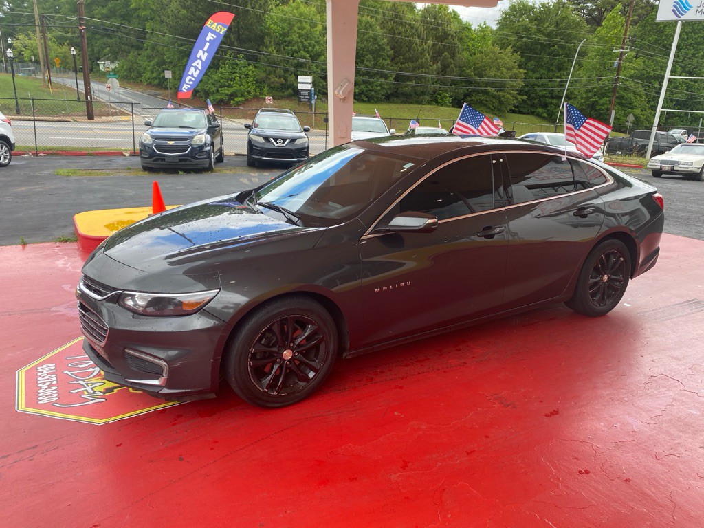 2018 Chevrolet Malibu Image 1