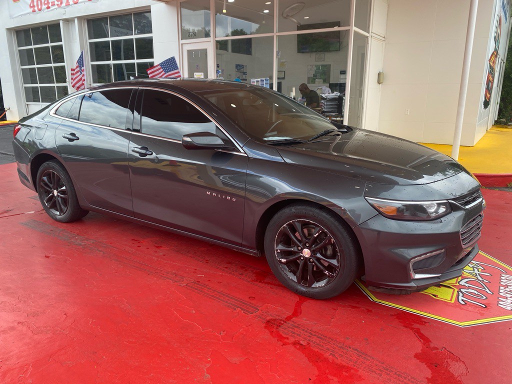 2018 Chevrolet Malibu Image 3