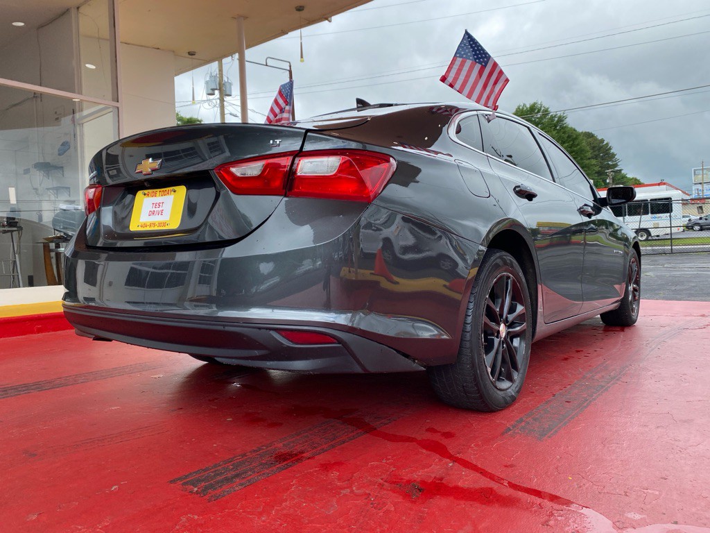 2018 Chevrolet Malibu Image 6
