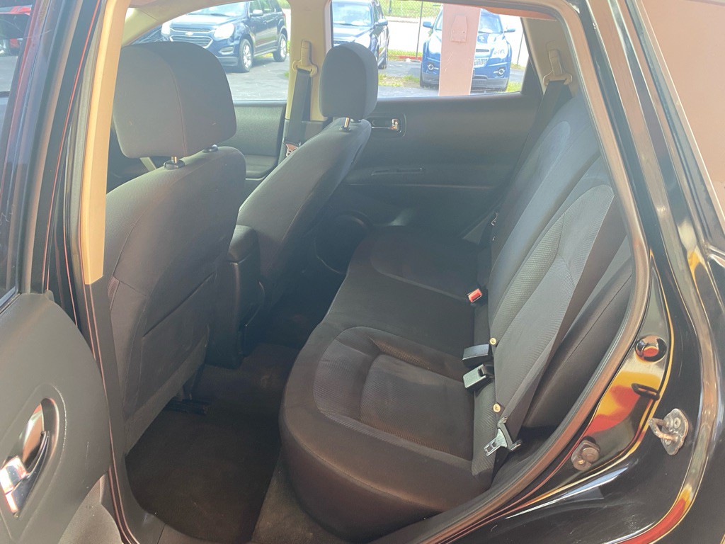 2013 Nissan Rogue Image 8