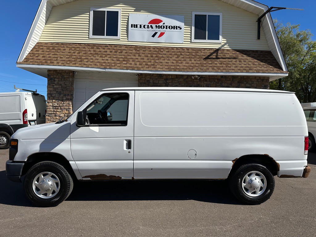 2014 Ford E-series Image 6