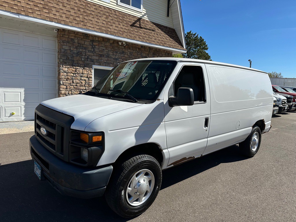 2014 Ford E-series Image 7