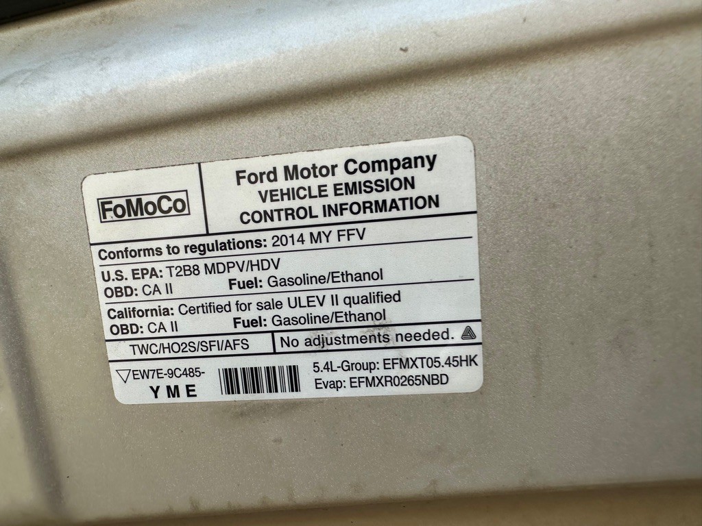 2014 Ford E-series Image 26