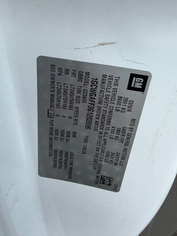 2016 Chevrolet Express Image 13