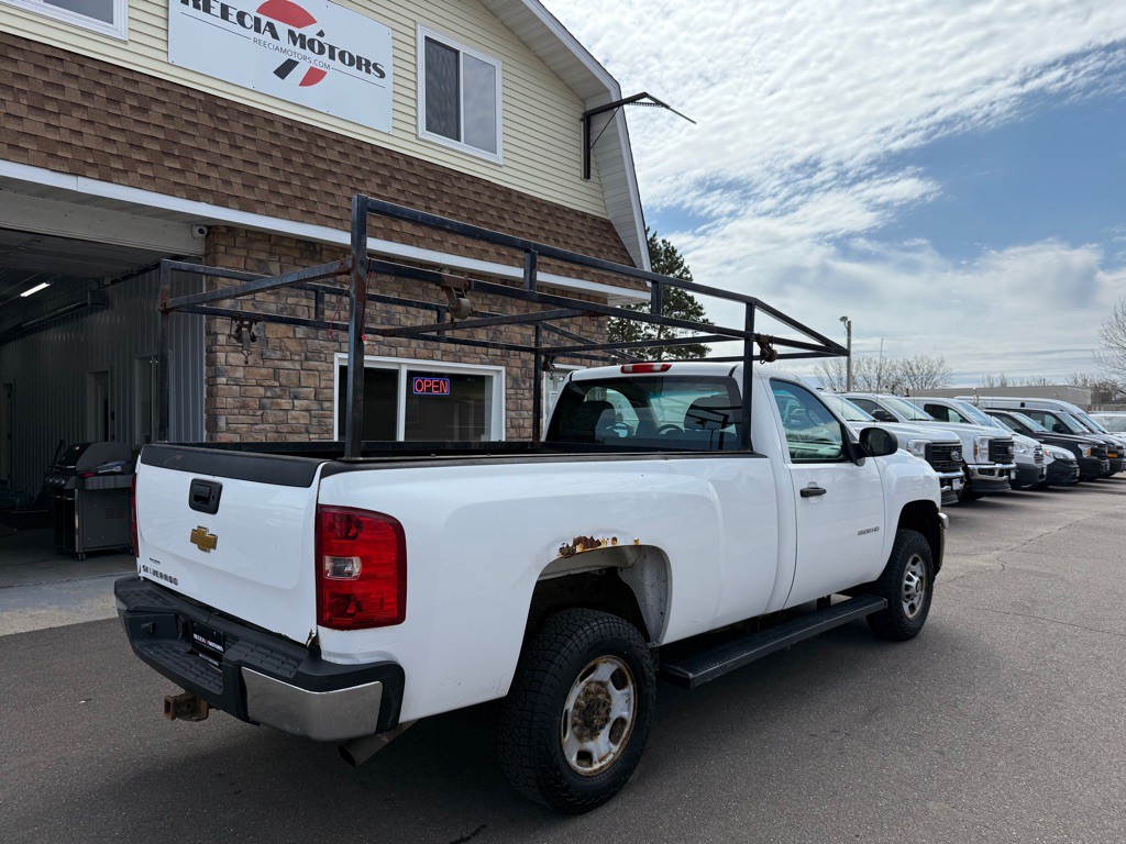2014 Chevrolet Silverado 1500 Image 3