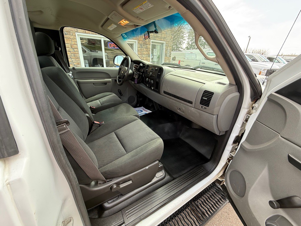 2014 Chevrolet Silverado 1500 Image 13