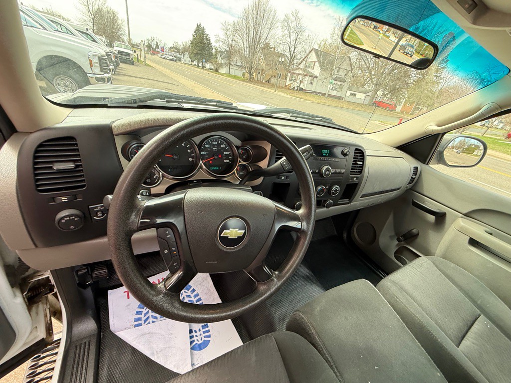 2014 Chevrolet Silverado 1500 Image 17