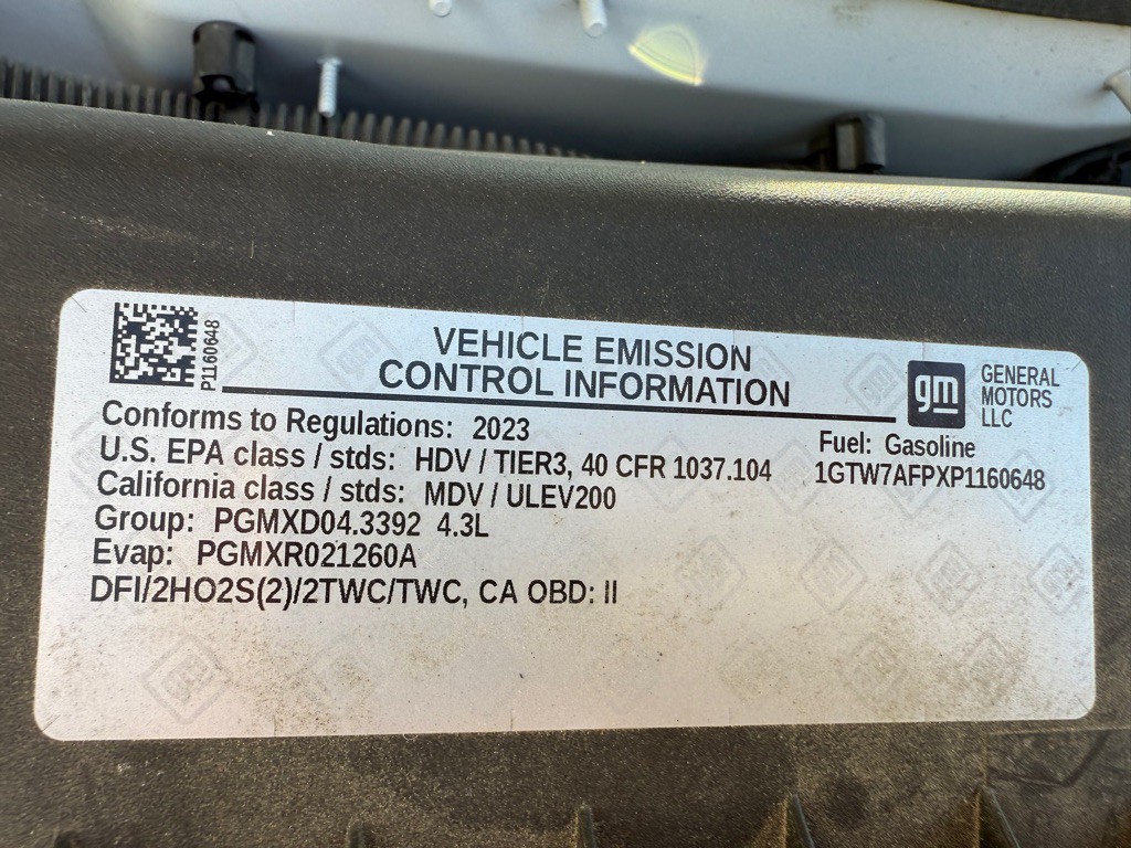 2023 GMC Savana Image 26