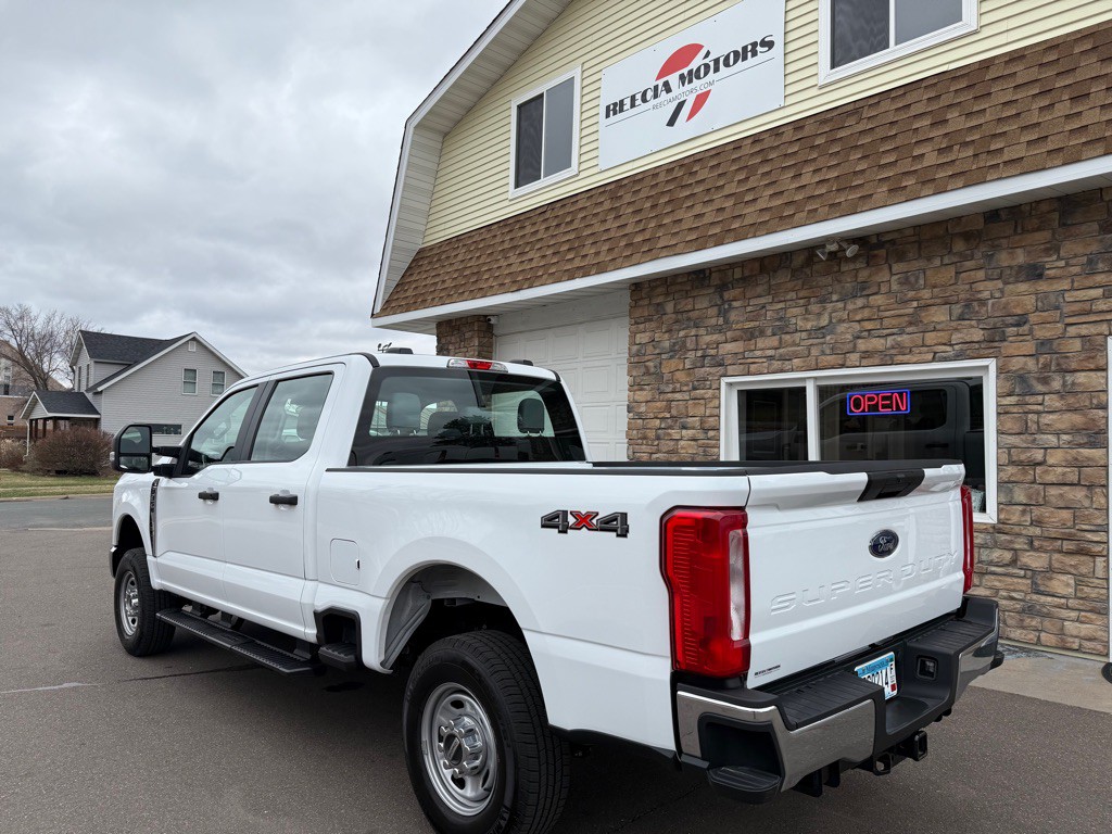 2024 Ford F-350 Image 5