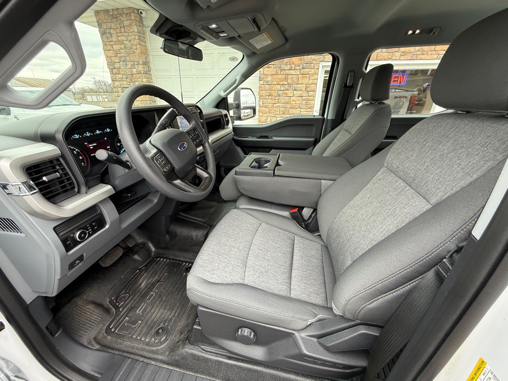 2024 Ford F-350 Image 14