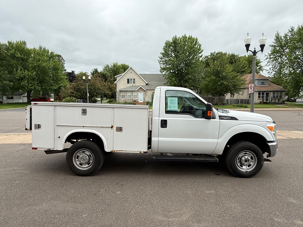 2012 Ford F-250 Image 2