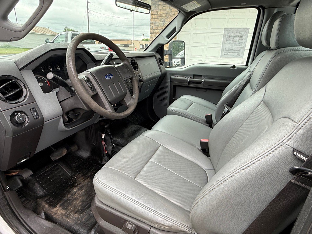2012 Ford F-250 Image 11