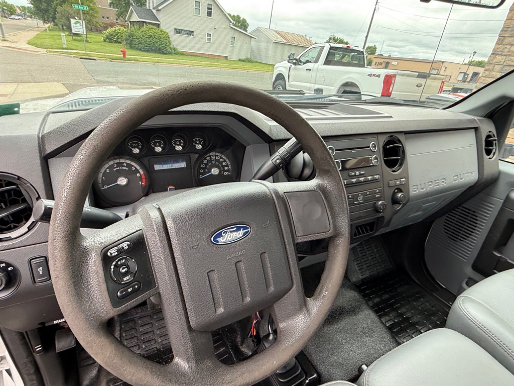 2012 Ford F-250 Image 12